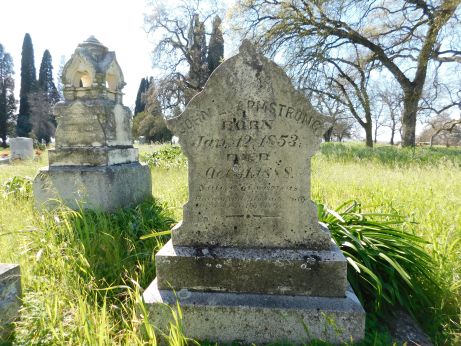 [Picture of John Armstrong grave]
